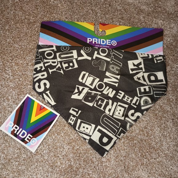 NEW Pride Speak Up Sidefocal Dog Bandana - Picture 4 of 7